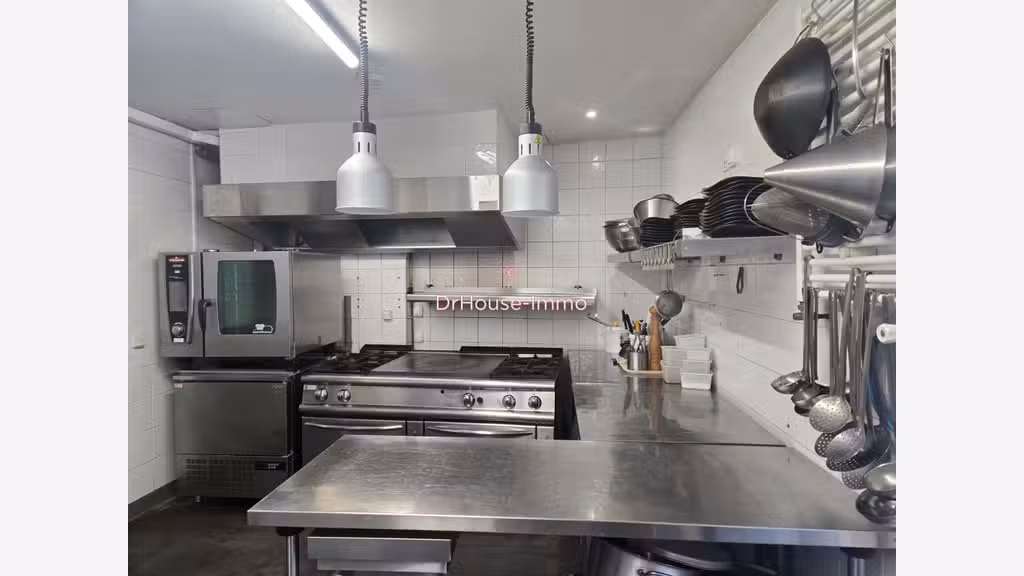 AV restaurant Lic IV 50 couverts Meyzieu centre