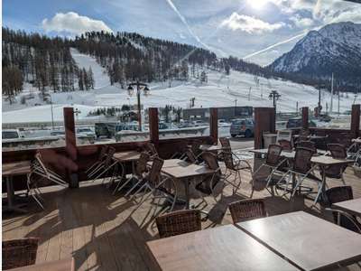 Affaire N°1 pieds des pistes Grande Station 05