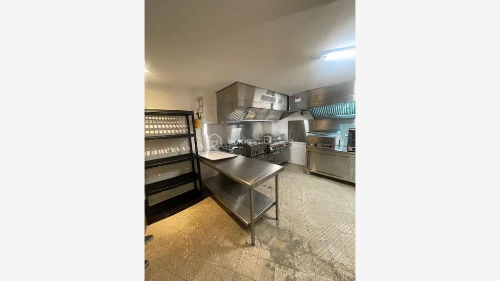 AV restaurant clé en main à Montreuil axe passant