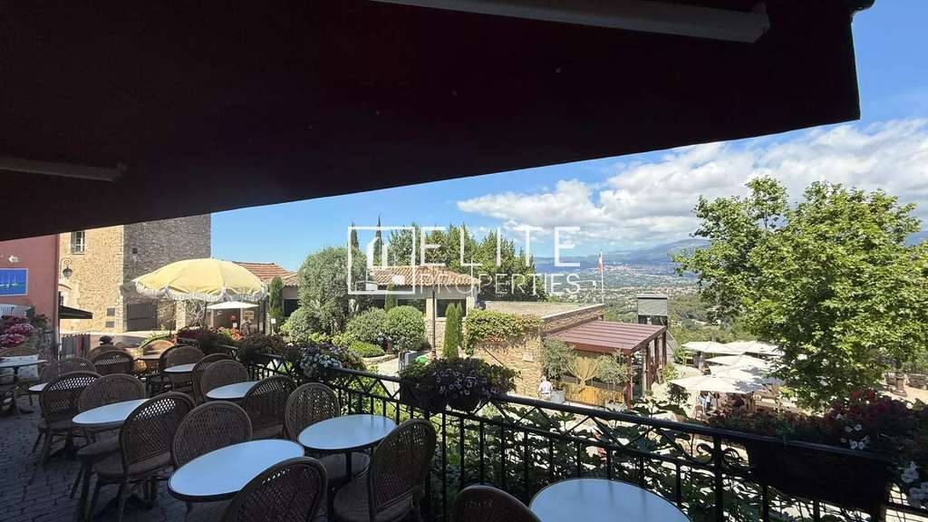 Vente bar à cocktail avec cuisine Mougins Village