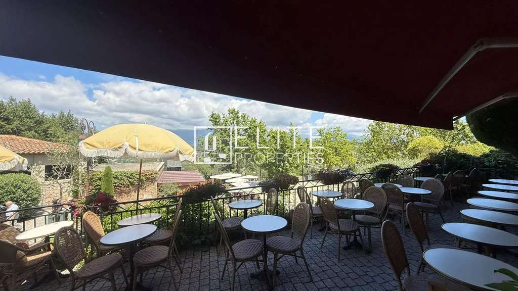 Vente bar à cocktail avec cuisine Mougins Village