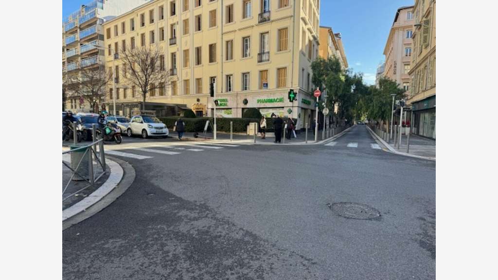 Restaurant aux normes à vendre à Nice