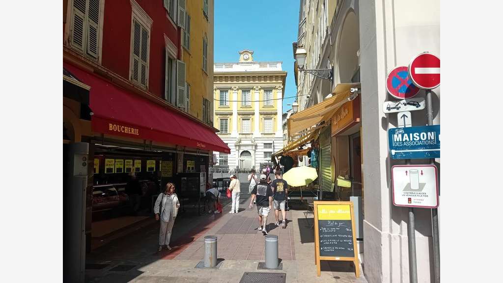 Vends restaurant emplacement n°1 au Vieux- Nice
