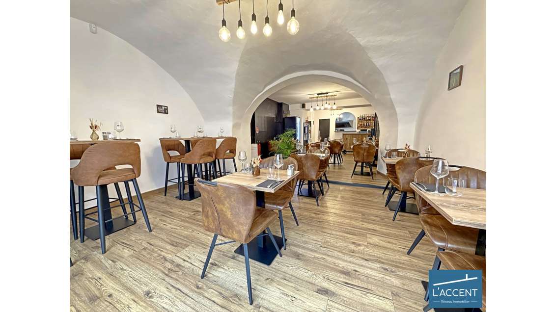 Vente superbe restaurant au Cœur de Nîmes