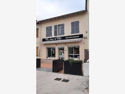 A vendre bar restaurant près de Roanne Noailly