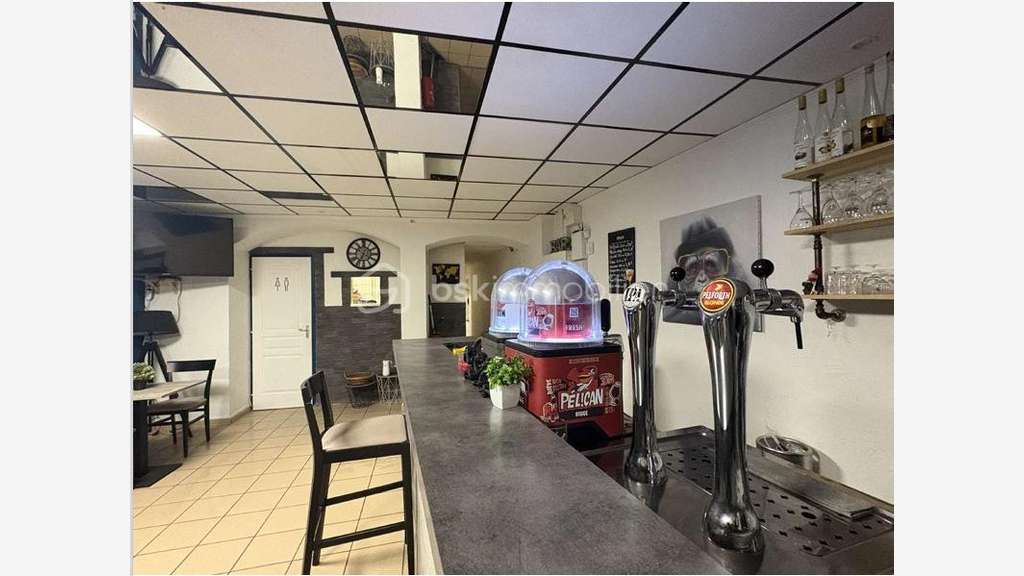A vendre bar restaurant près de Roanne Noailly