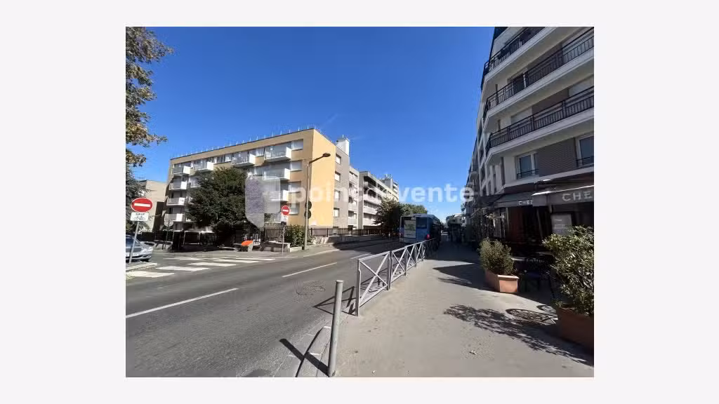Vente commerce de 161m² à Noisy-le-Grand centre