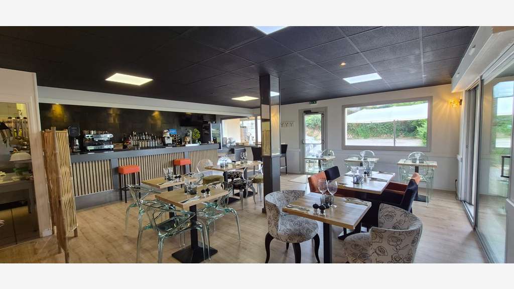 Vente restaurant emplacement idéal à Orbeil (63) !