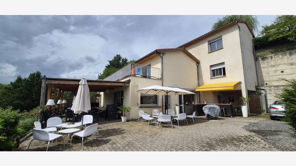 Vente restaurant emplacement idéal à Orbeil (63) !
