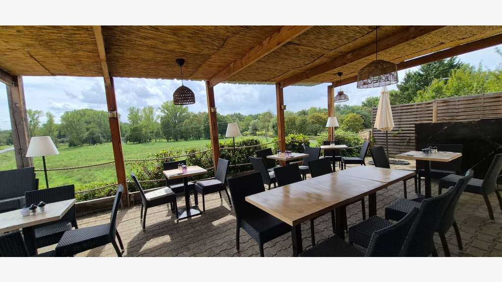 Vente restaurant emplacement idéal à Orbeil (63) !