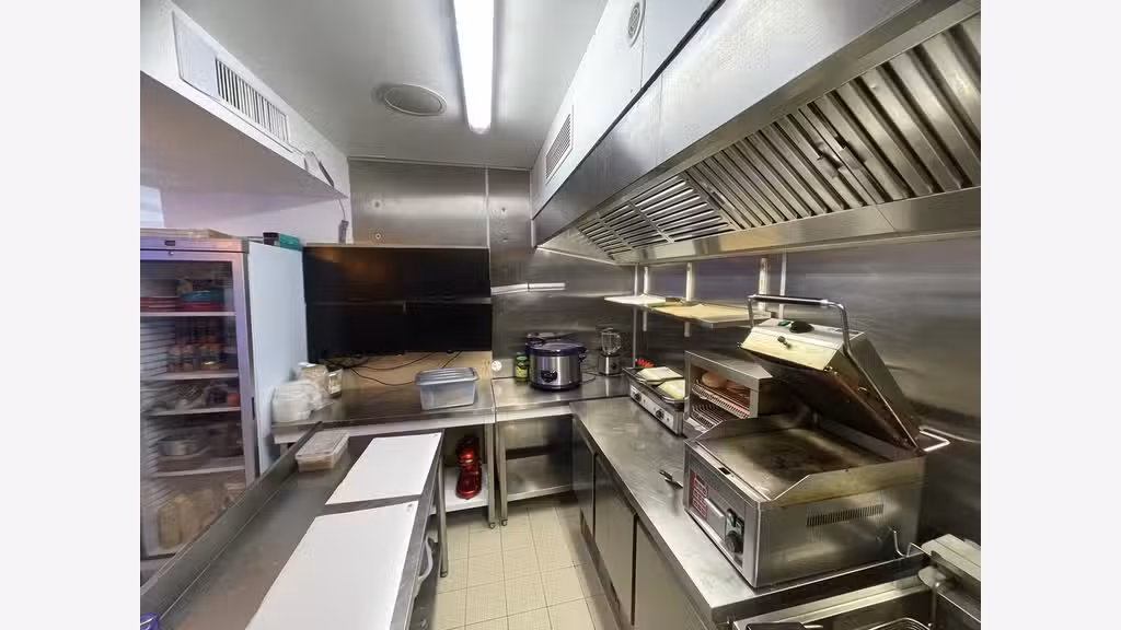 Vente restaurant 22 à 30 couverts extraction 400