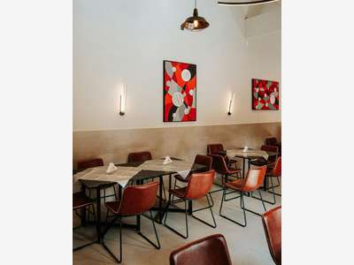 AV Restaurant belle réputation et clientèle fidèle
