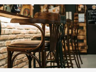 Restaurant bar licence IV