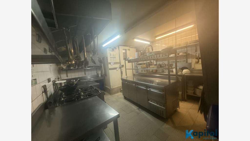 Cède restaurant clés en main avec loyer 864€ Paris