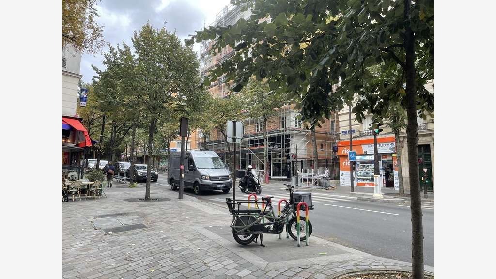 Vente belle affaire d'angle 40 couverts à Paris