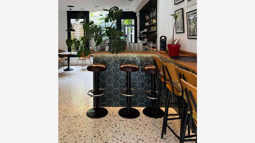 Vente restaurant de 180m² Paris 75012 empl premium