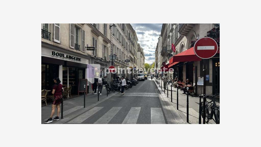 Cède restauration rapide 124m² Paris Champs Elysée