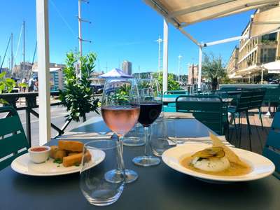 Vente restaurant avec appartement côte Vermeille