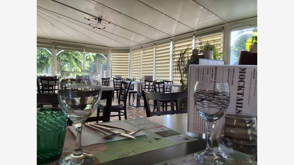 AV restaurant en cuisine tradi Preuilly Sur Claise