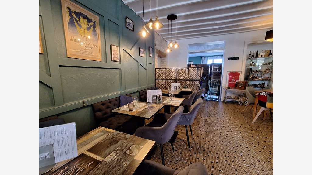 AV restaurant en cuisine tradi Preuilly Sur Claise