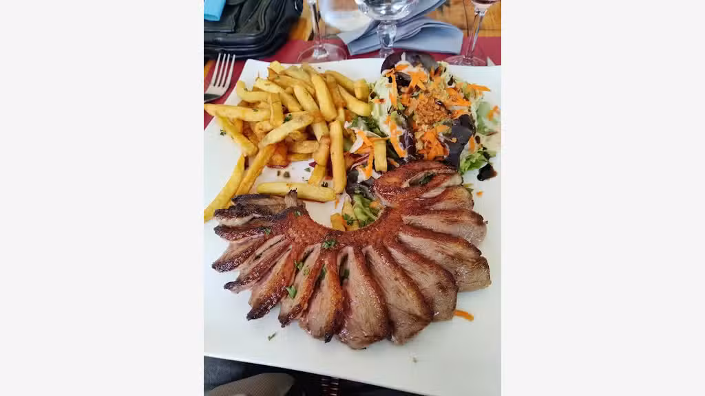 BAR-RESTAURANT au coeur d'une zone d'Activité