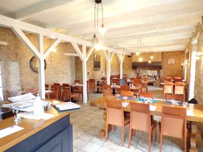 Restaurant à vendre en plein centre de Quimperlé