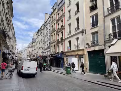 AV restaurant rapide Montorgueil St Denis 75002