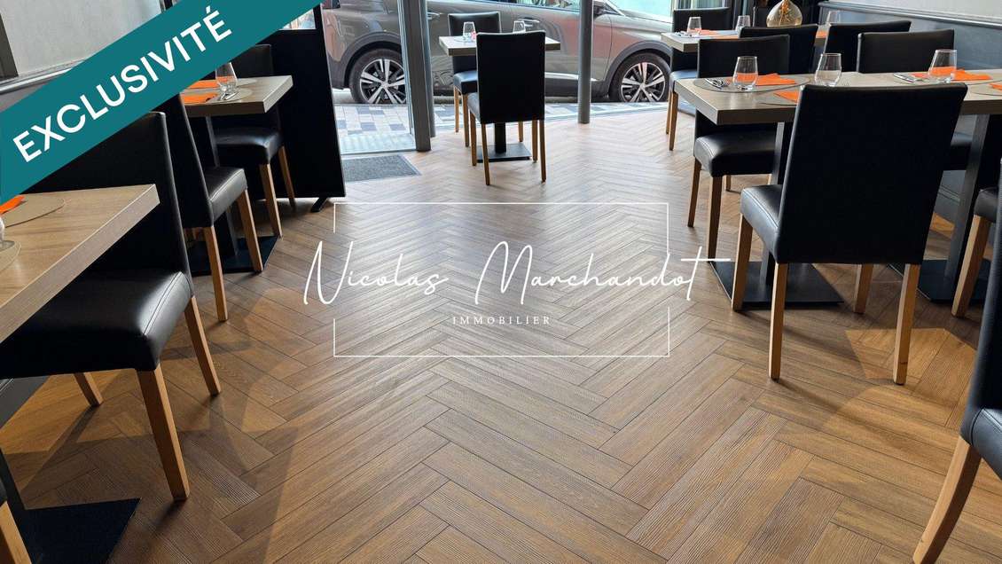Cède restaurant terrasse au centre du vieux Rodez