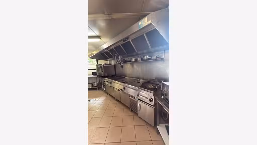 AV restaurant tradi prox Saint-Étienne-de-Montluc
