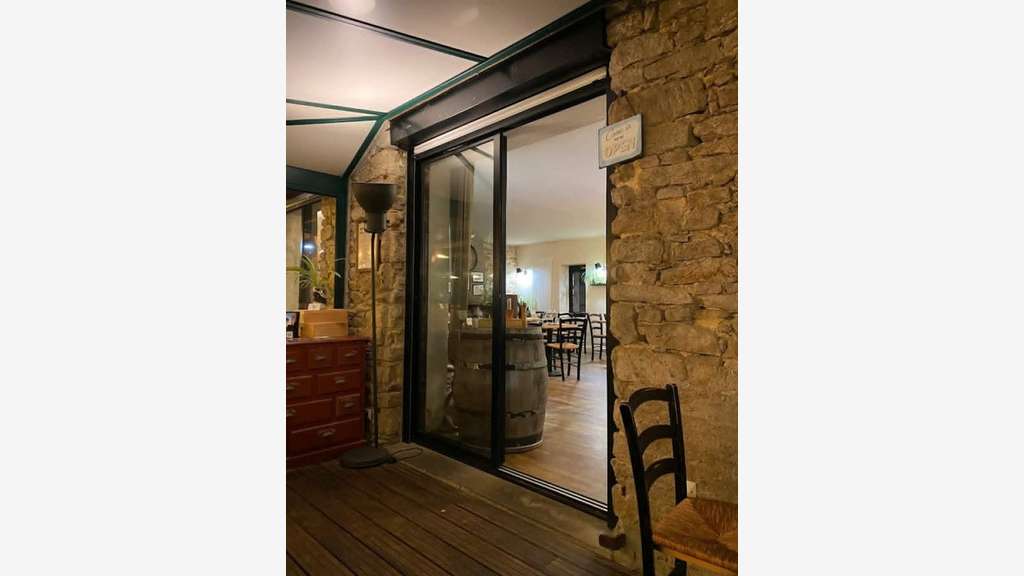 AV restaurant tradi prox Saint-Étienne-de-Montluc