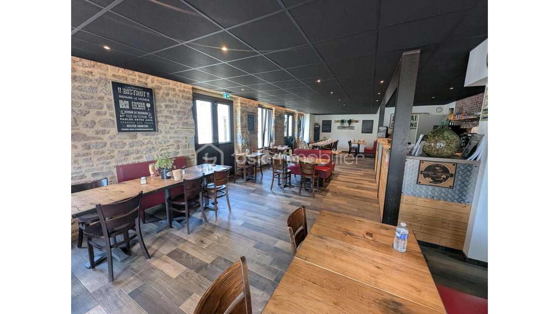 A vendre bar restaurant à Saint Hilaire Des Landes