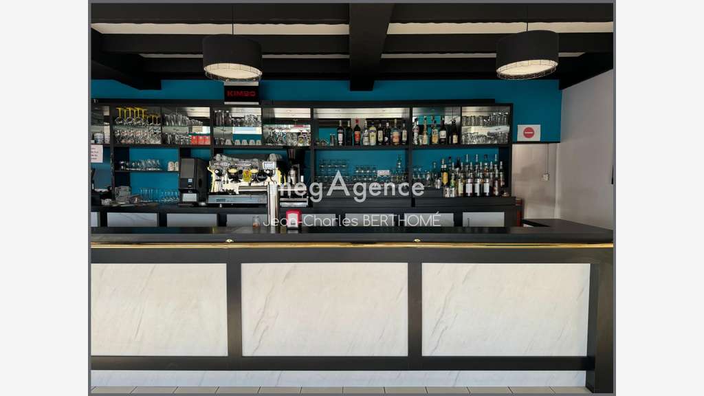 AV restaurant empl stratégique St-Jean-de-Beugné