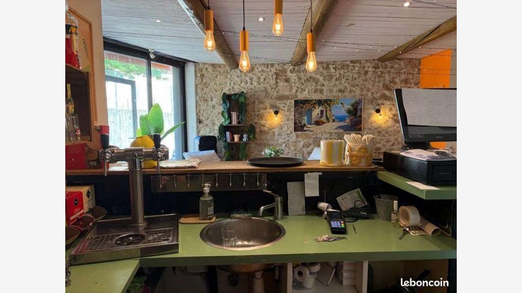 À saisir restaurant pizzeria rénové dans le Gard