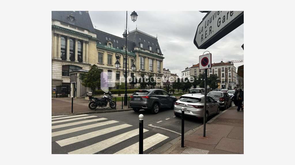 Fonds de commerce - 148.00 m² -