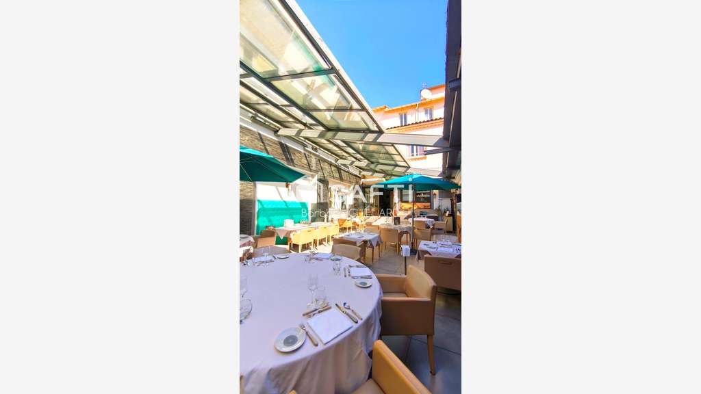 Vente FDC restauration de 170m² à Saint-Raphaël