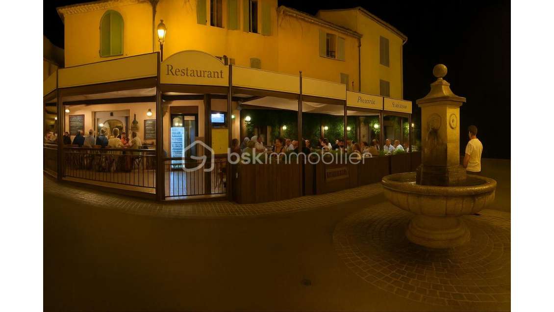 Cède restaurant terrasse fort potentiel Ste Maxime