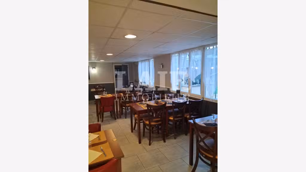 À vendre restaurant traditionnel terrasse à Sées
