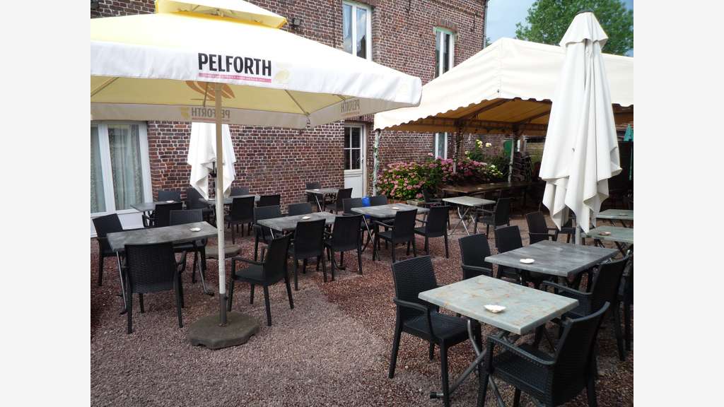 🍽️ restaurant brasserie – Emplacement n°1 – 76