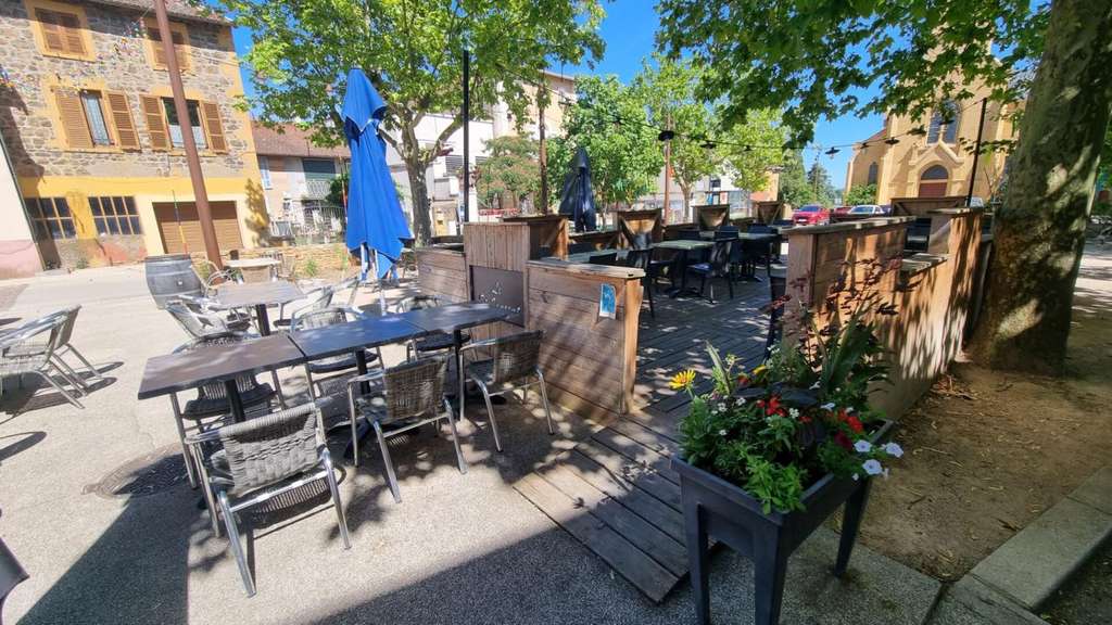 Vente bar restaurant 80 couverts à Saint Verand