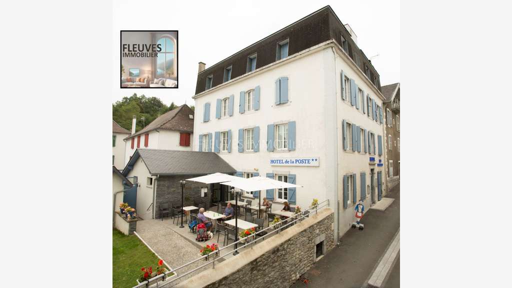 Vente bar hôtel restaurant de caractère à Tardets