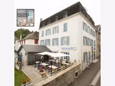 Vente bar hôtel restaurant de caractère à Tardets