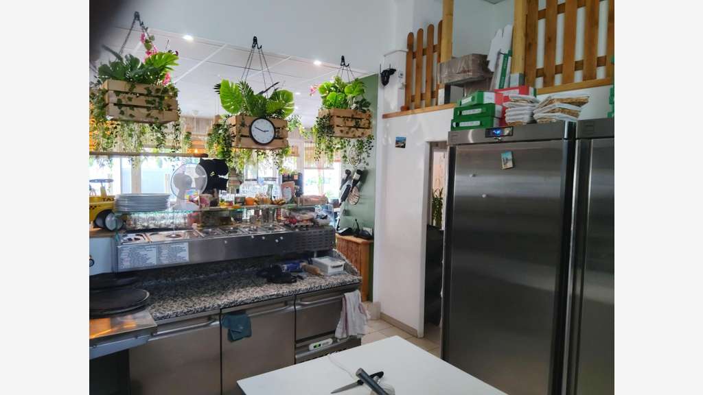A vendre restaurant prospère terrasse à Touques