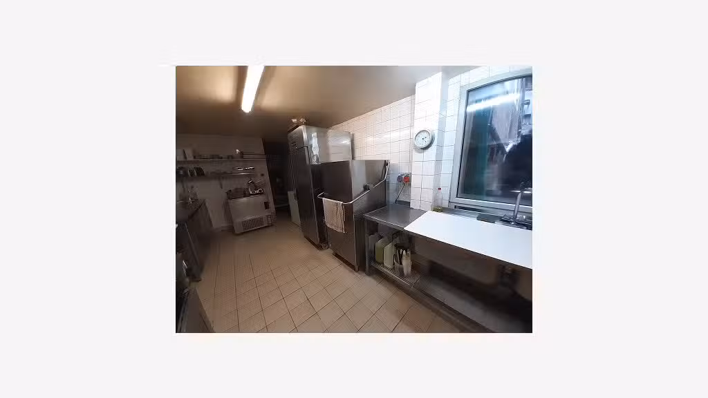 AV RESTAURANT EMPL. PREMIUM HYPER CENTRE TOURS