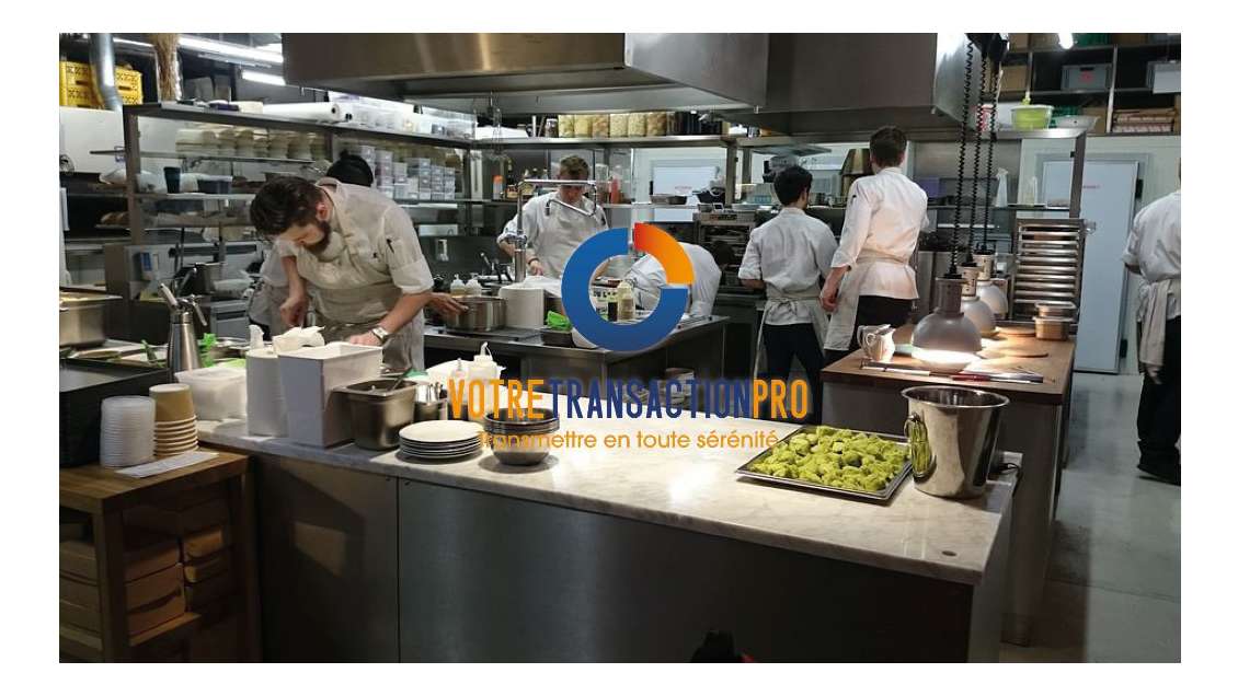 Cède restaurant traditionnel terrasse paysagère 69