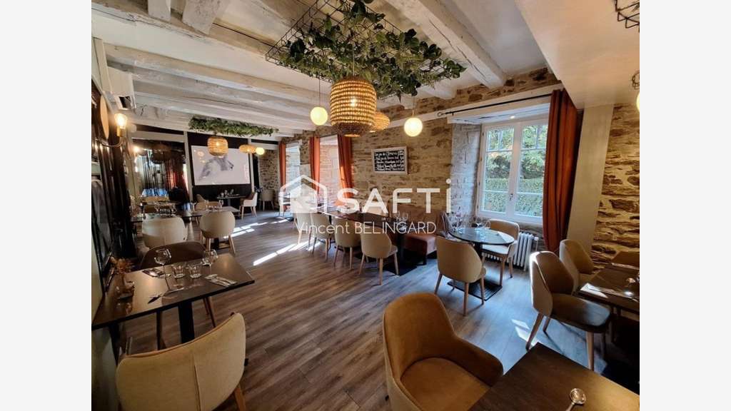 Vente restaurant licence IV au coeur d'Uzerche