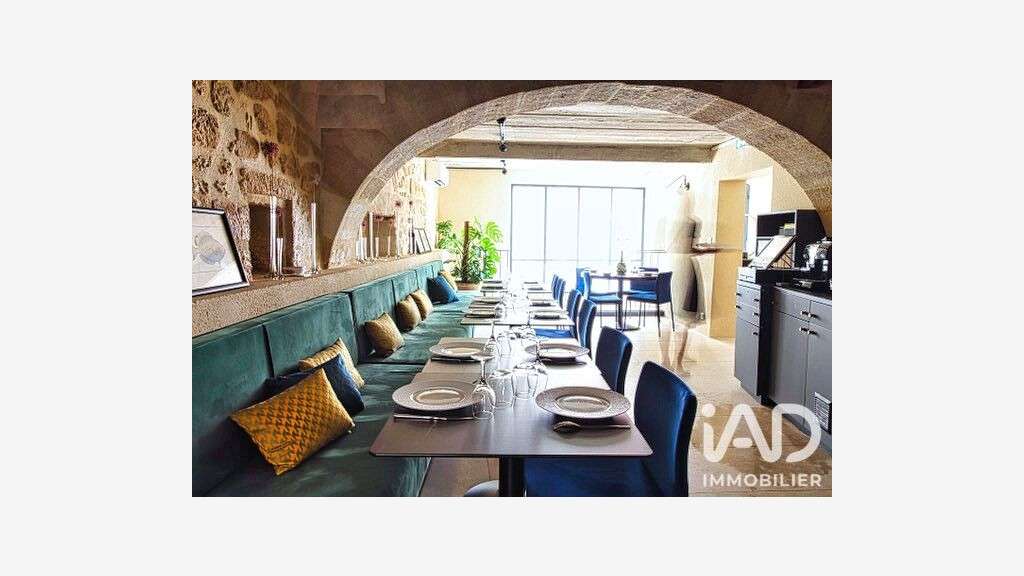 Vente restaurant de caractère à Uzès prox centre