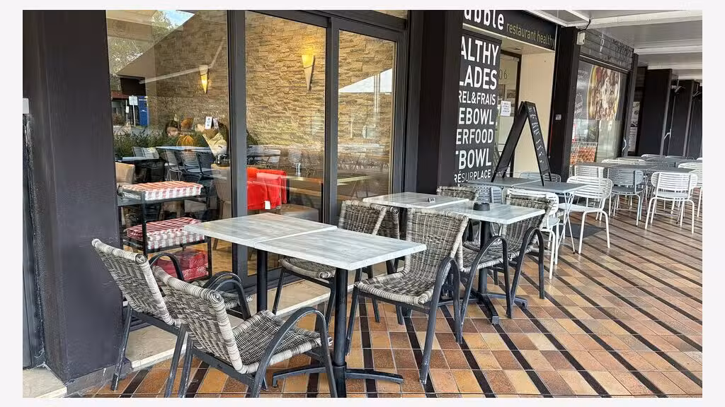 Vente restaurant brasserie du midi à Valbonne