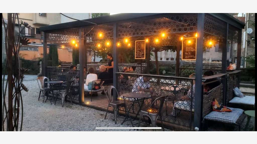 Vente restaurant forte rentabilité en Ardèche