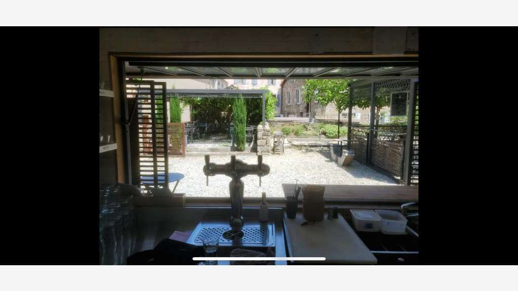 Vente restaurant forte rentabilité en Ardèche