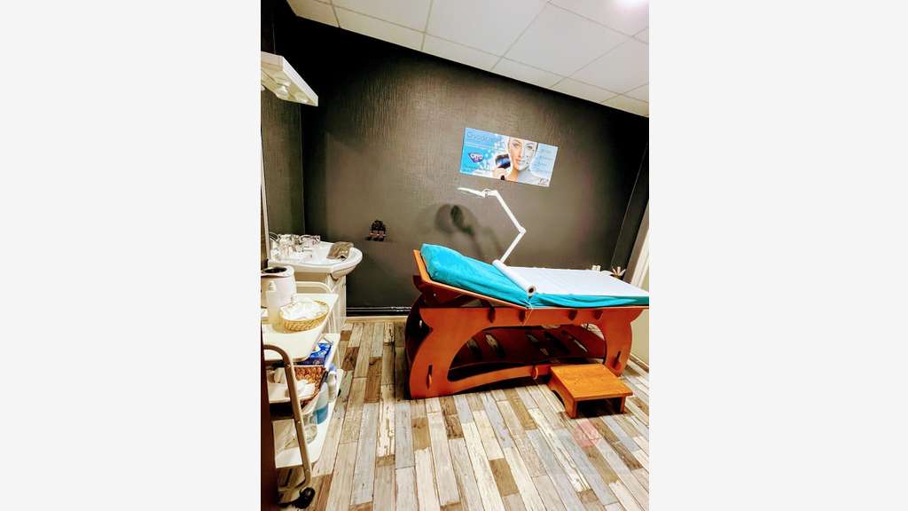Vente FDC et murs salon de coiffure mixte dept 47